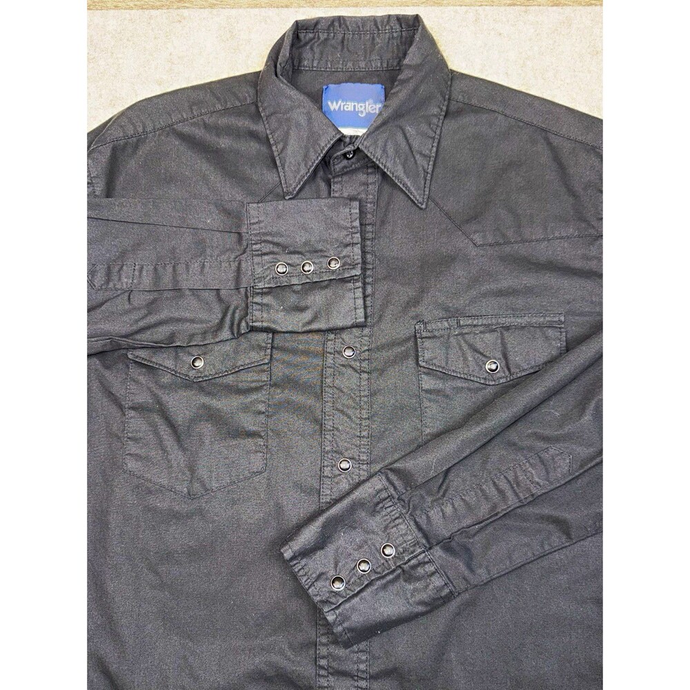 Vintage Wrangler Men’s S Black Long Sleeve Pearl Snap Pockets